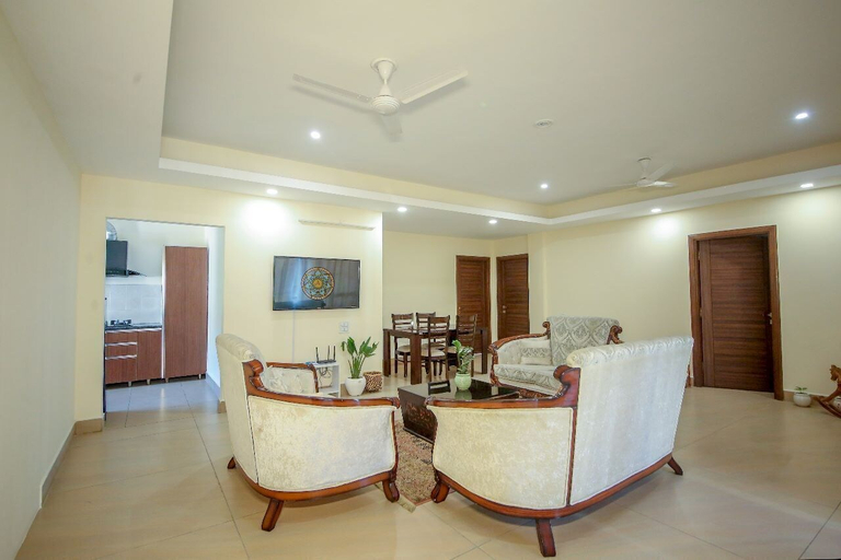 Others 3, Luxury 3 Bedroom's Apartment, Garhwal