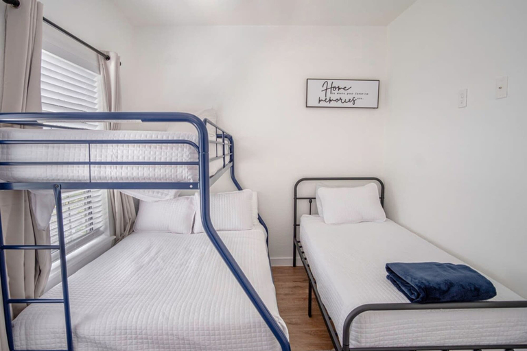 Bedroom 4, Brand NEW 4 Stylish 3BR Near Exciting Downtown, Bexar