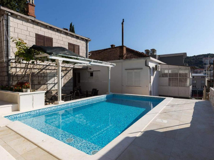 Sport & Beauty 4, Guest House Kusalo- Studio Apartment with Patio Studio 1, Dubrovnik