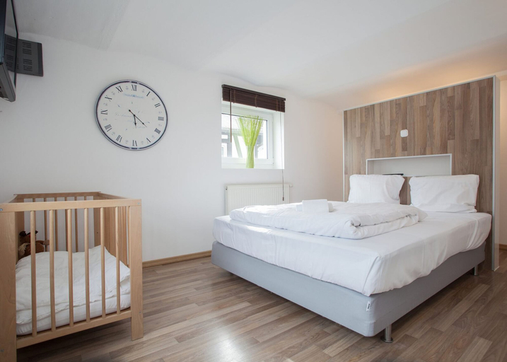 Bedroom 2, Appartement Neuastenbergerstrasse 4 Neuastenberg, Hochsauerlandkreis