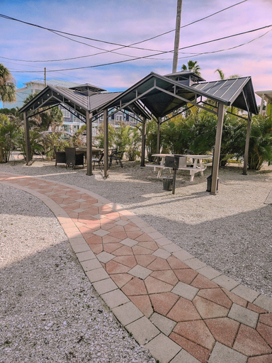 Exterior & Views 2, Oasis Palms, Pinellas
