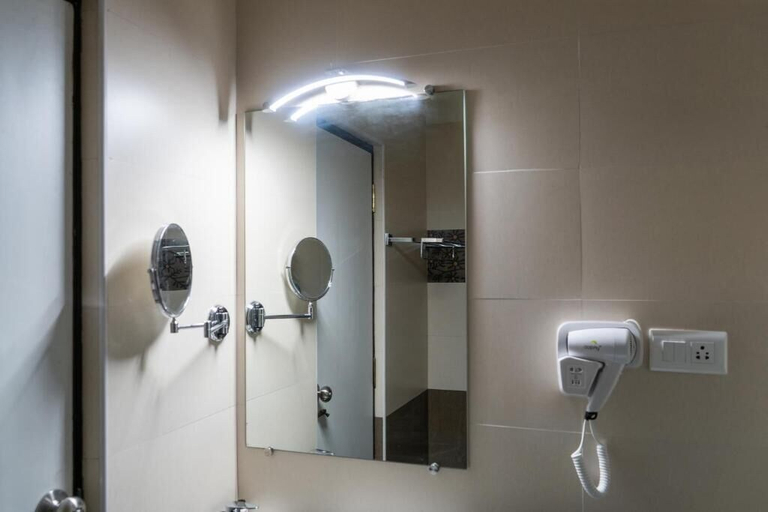 Bathroom 5, The Bull Boutique Hotel, Puducherry