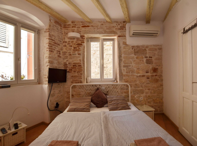 Bedroom 2, Modern and Cozy Rovinj Old Town Apartments, Rovinj