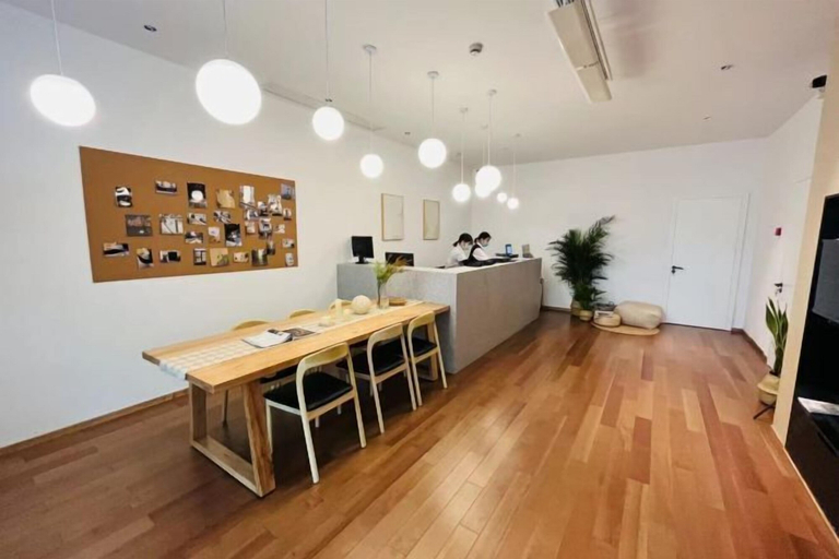 Others 5, Songhua Business Hotel, Shanghai