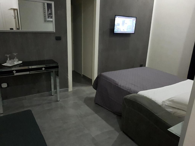 Bedroom 3, Hotel Taromy, Napoli
