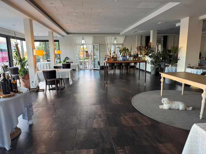 Food & Drinks 5, Hotel & Restaurant Figueres Parc, Girona