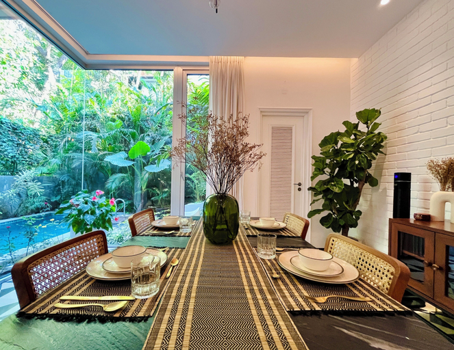 Others 5, SolVanya by evaddo, North Goa