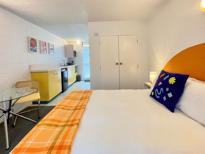 Bedroom 3, Mount Eden Motel, Waitakere