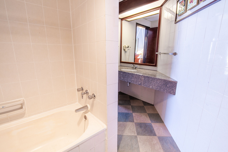 Bathroom 4, Sea View Paradise, Penang Island