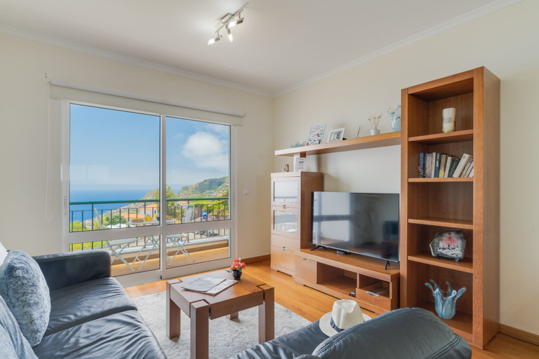 Room 2, Sunset Horizon by Atlantic Holiday, Câmara de Lobos