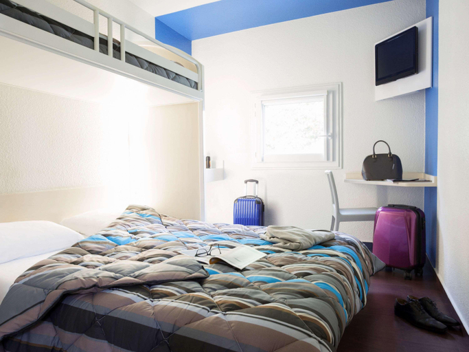 Bedroom 4, hotelF1 Frejus Roquebrune sur Argens, Var