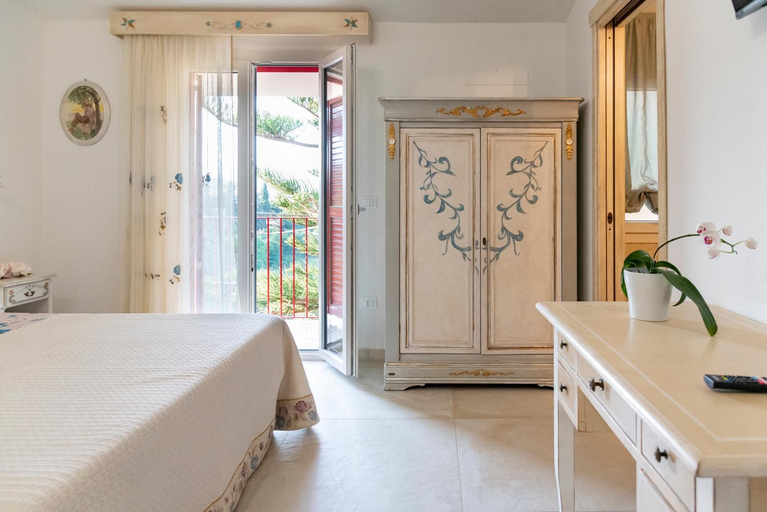 Bedroom, RoRo Home Via Del Mare, Nuoro