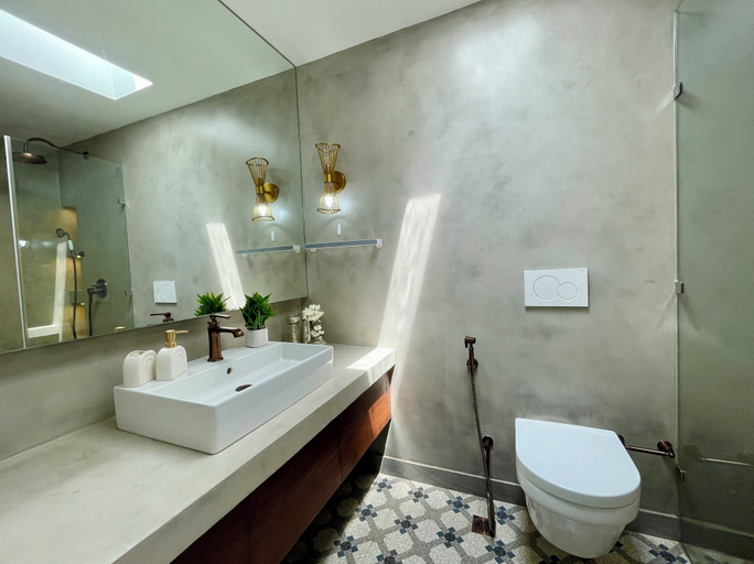 Bathroom 3, SolVanya by evaddo, North Goa