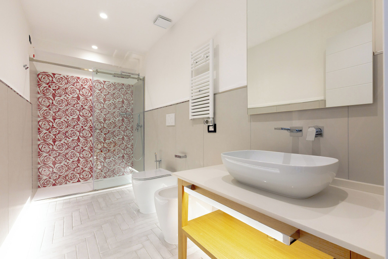 Bathroom 4, Gioi Hotel, Napoli