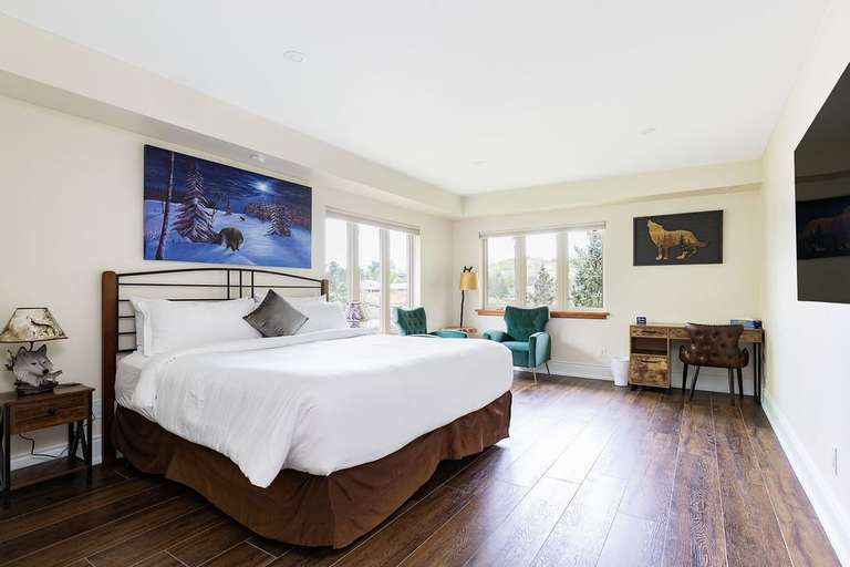 Bedroom 2, Fairy Bay Lakehouse, Muskoka