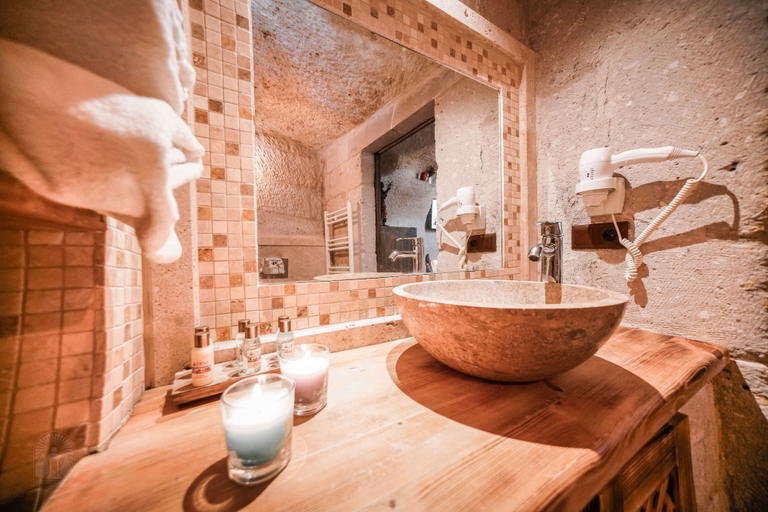 Bathroom 5, Zeus Cave Suites, Nevşehir