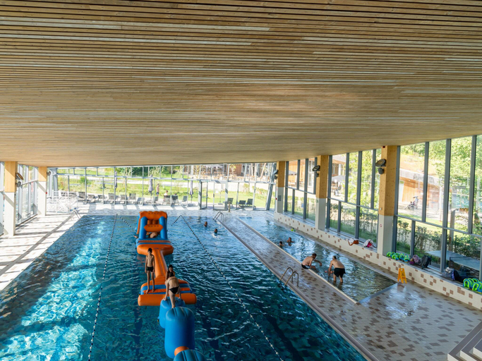 Sport & Beauty 5, Waterside Elegance at Sky Pad, Hainaut