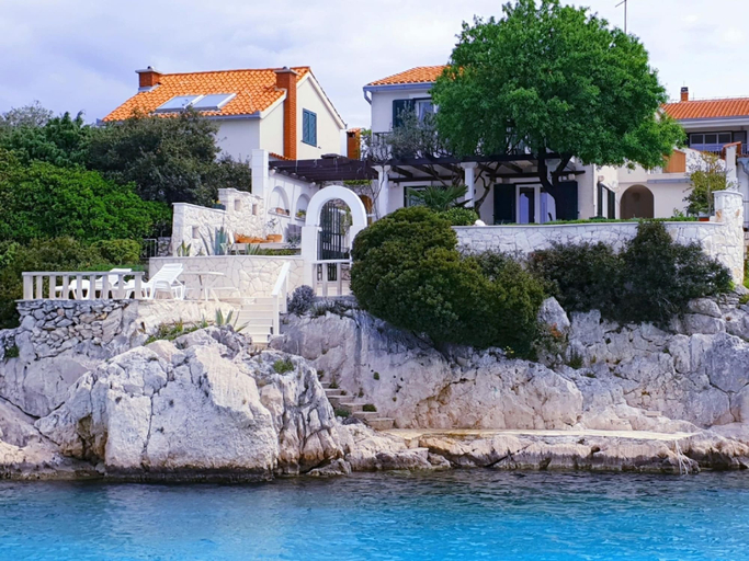 Exterior & Views, Beach Front Vacation Home, Private Beach, Boat Rental, Rogoznica