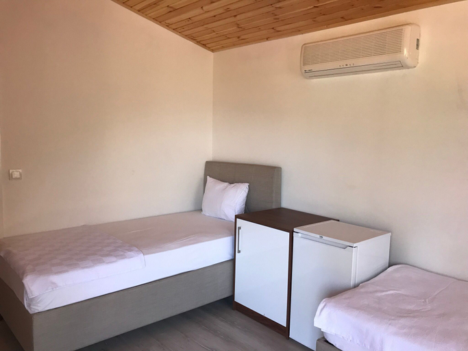 Bedroom 3, Palmira Hotel, Kumluca