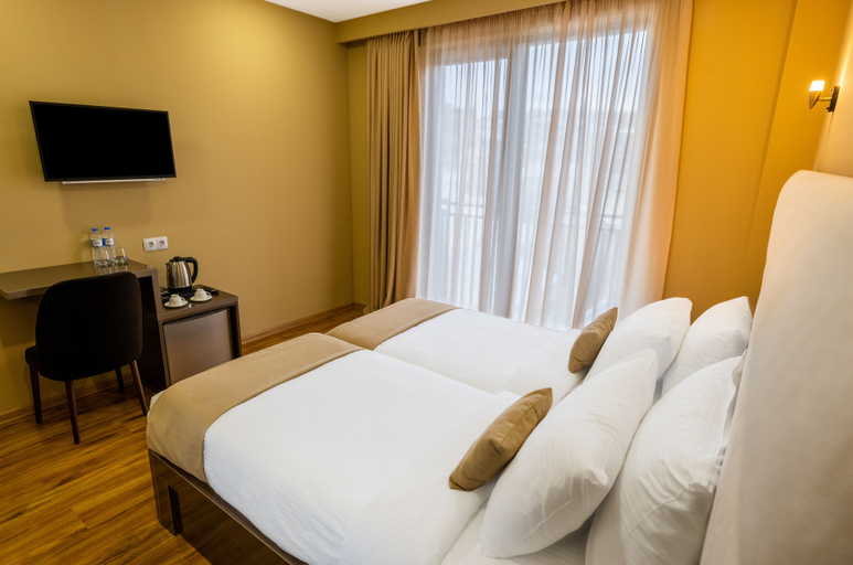 Bedroom 3, Hotel Residence Plaza, Tbilisi