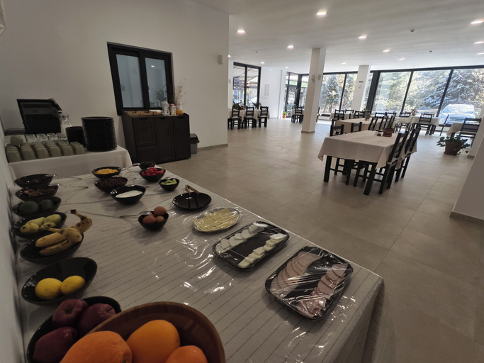 Food & Drinks 5, Rifugio Retreat BedBreakfast