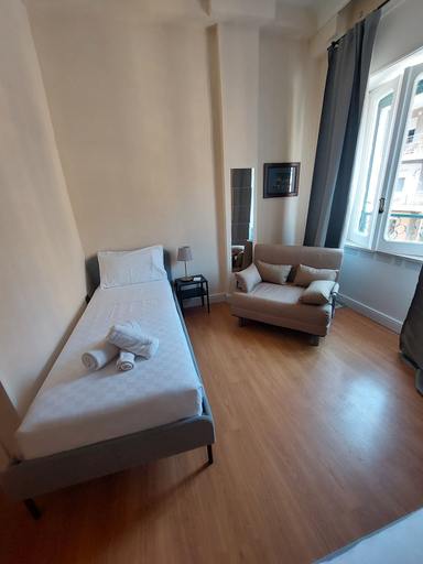 Bedroom 3, Domus Schipa, Napoli