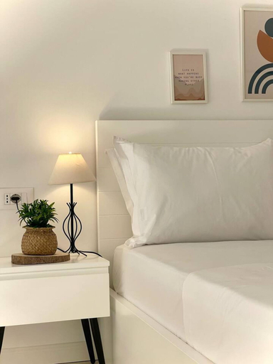 Room 4, Green Cozy Home City Center Studio, Tiranës