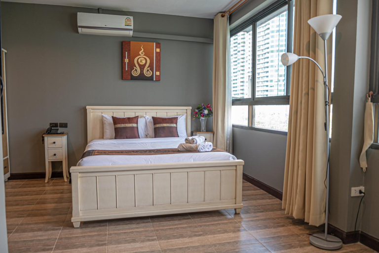 Bedroom 6
