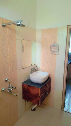 Bathroom, Rishikesh Heritage Resorts, Garhwal