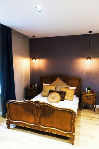 Others 4, Luxury Royal Apartment, Kraków City
