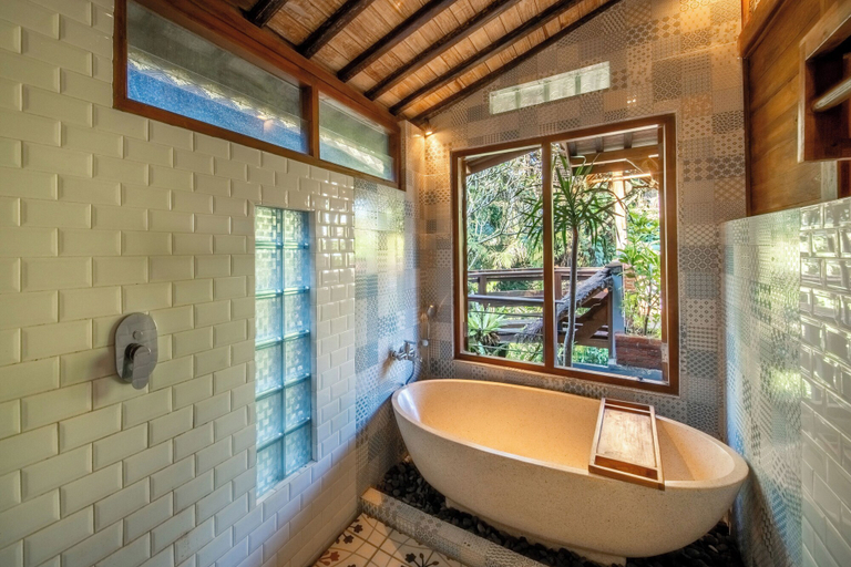 Bathroom 5, Parvati Retreat Villas, Gianyar
