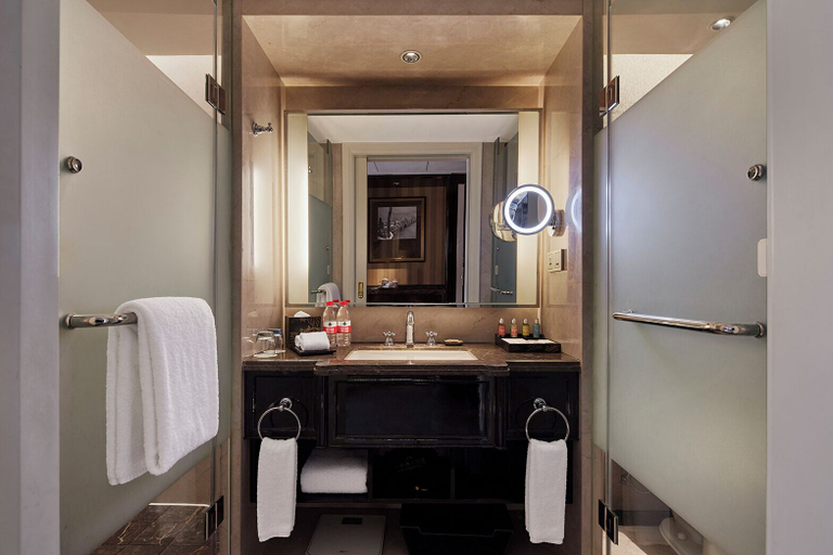 Bathroom 3, Renhe Spring Hotel, Chengdu