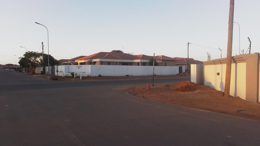 Exterior & Views 2, Trojuan Inn Phakalane, Gaborone