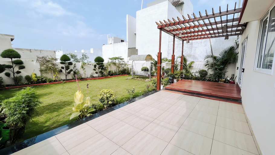 Exterior & Views 1, Shyamsudha Homestay, Ujjain