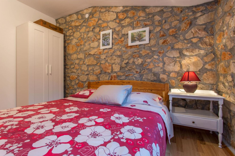 Bedroom, Holiday Home in Polje Near Beach, Dobrinj