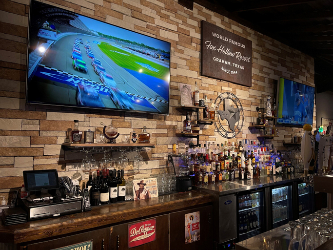 Food & Drinks 5, World Famous Fox Hollow Resort, Palo Pinto