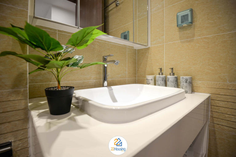 Bathroom 3, Suites Vinhomes Metropolis Hanoi, Ba Đình
