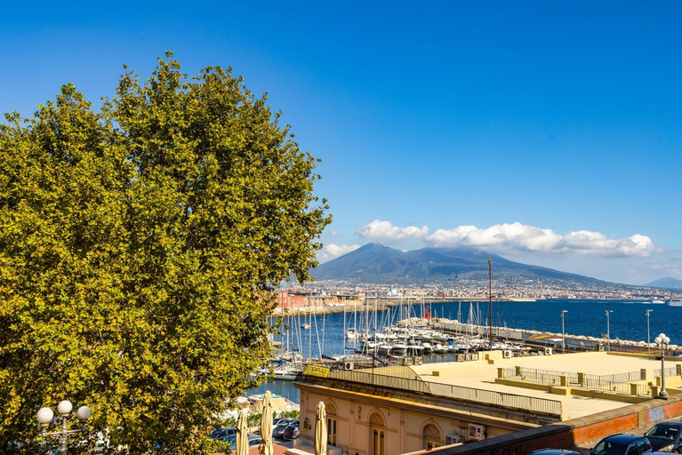 Others 4, MH SUITES Plebiscito, Napoli