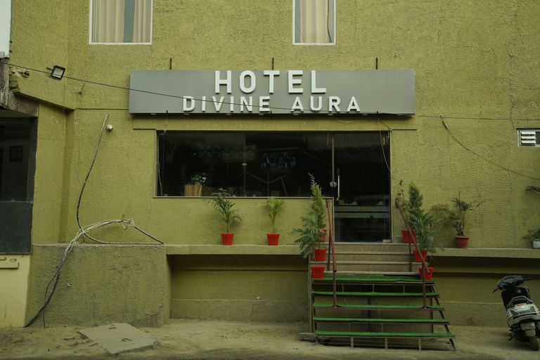 Exterior & Views 2, Hotel Divine Aura - A Premium Hotel, Dehradun