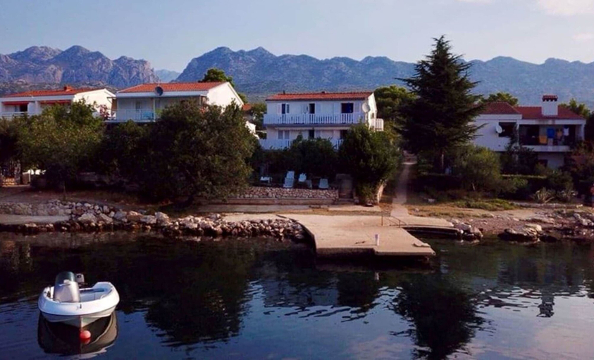 Exterior & Views 2, Apartment in Seline With Garden, Starigrad