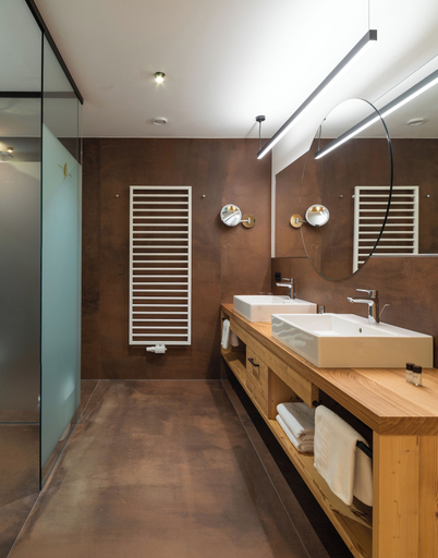 Bathroom 5, Alpine Nature Hotel Stoll, Bolzano