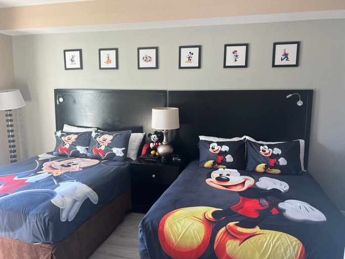 Room 2, Lake Buena Vista Suite 2 Queens, Orange