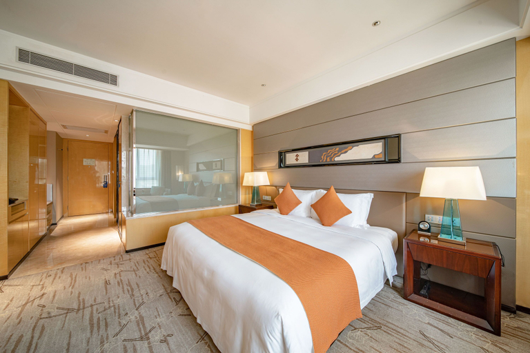 Bedroom 3, Swissôtel Guangzhou, Guangzhou