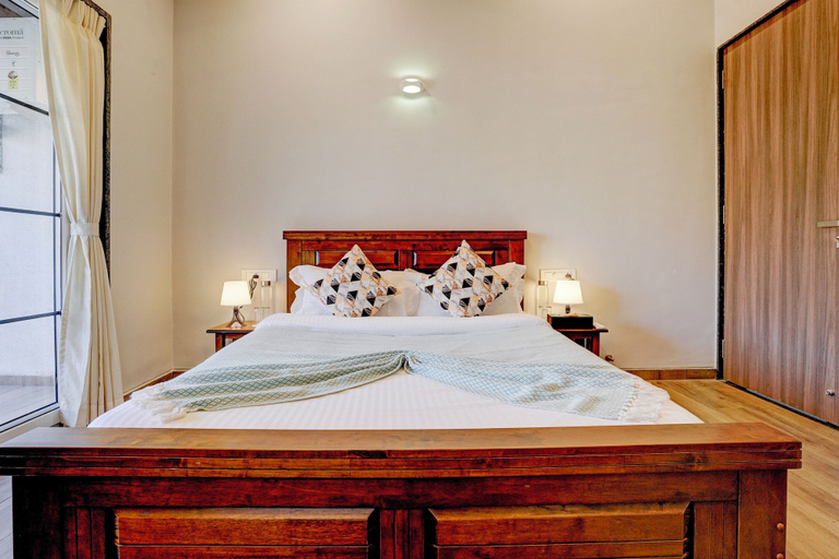 Bedroom 2, Elivaas Irene Jade 3BHK Pvt Pool Garden with Balconies, Pune