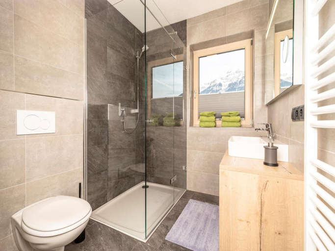 Bathroom 3, Penthouse in Strass near Zillertal Alps, Schwaz