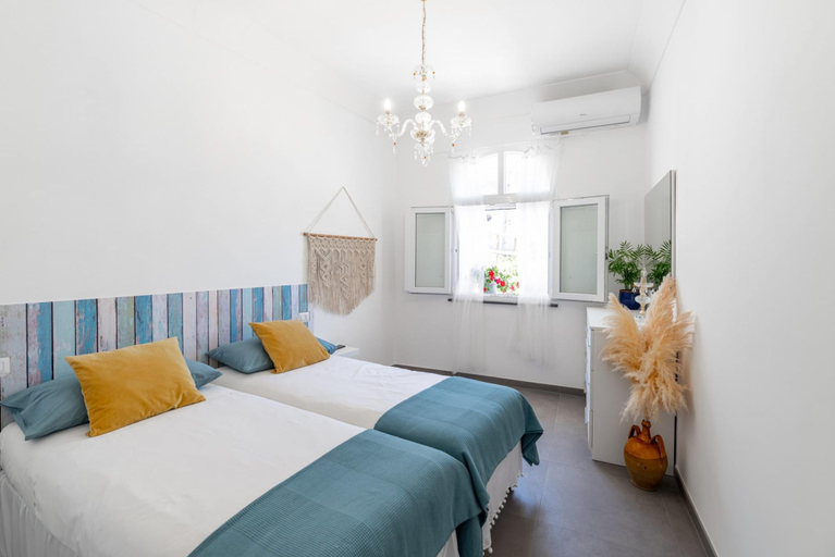 Room 2, Casa Clara - Modern House With Breathtaking Views of Capri and Positano, Salerno