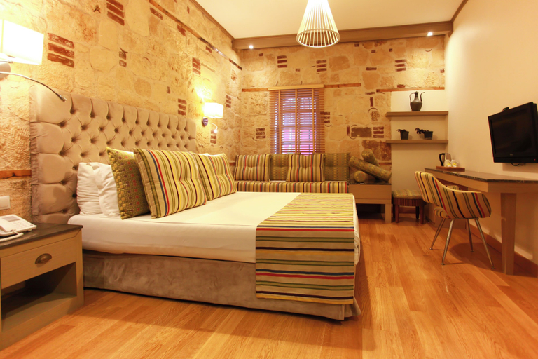 Bedroom 3, Alp Pasa Hotel - Special Class, Antalya