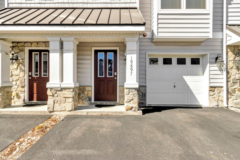 Exterior & Views 1, Ames Drive 19897, Sussex