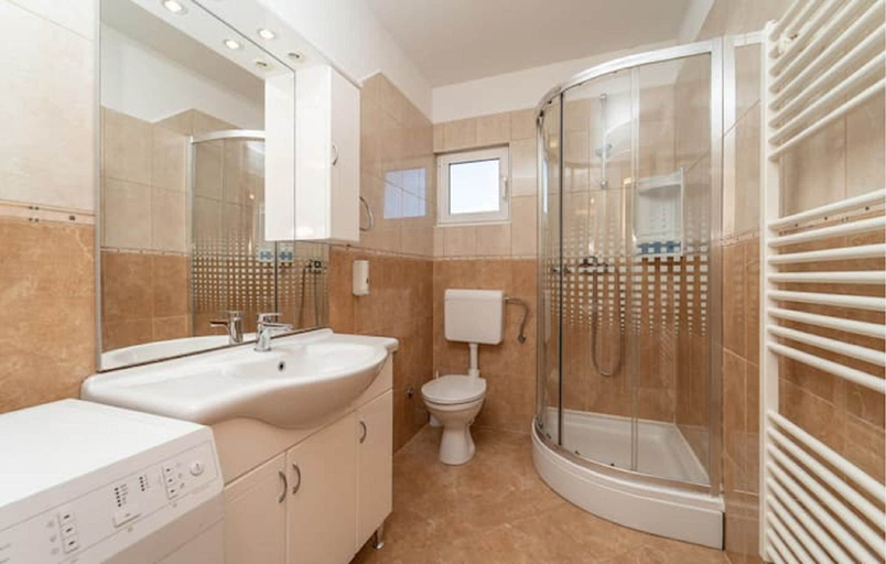 Bathroom 3, Holiday Home Iva & Luca, Benkovac