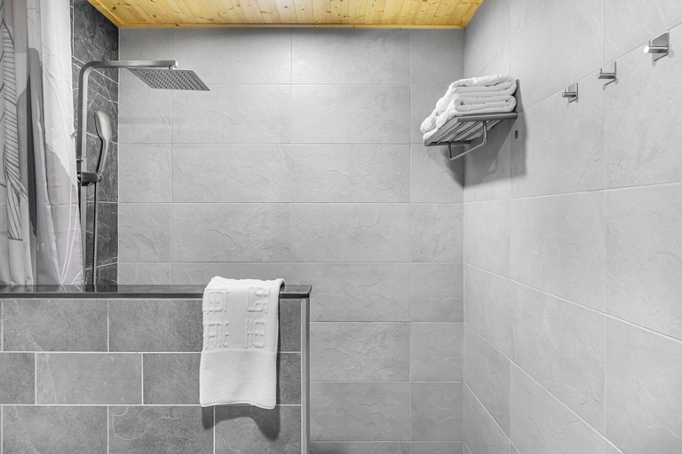 Bathroom 3, Siricoast House, Penghu